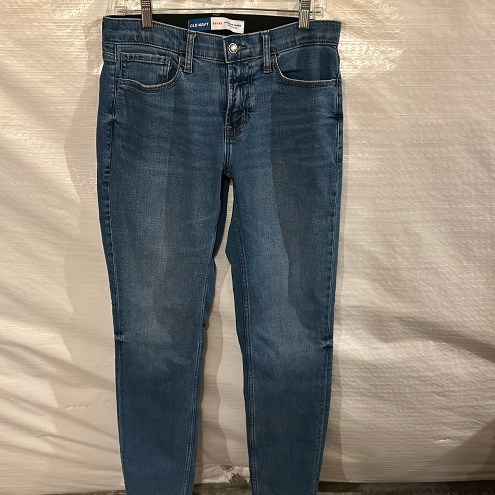 Men’s Old Navy Athletic Taper Jeans